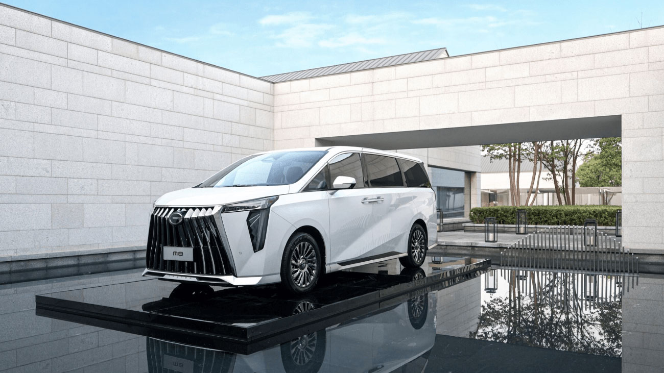 Ngoại Thất All-New M8